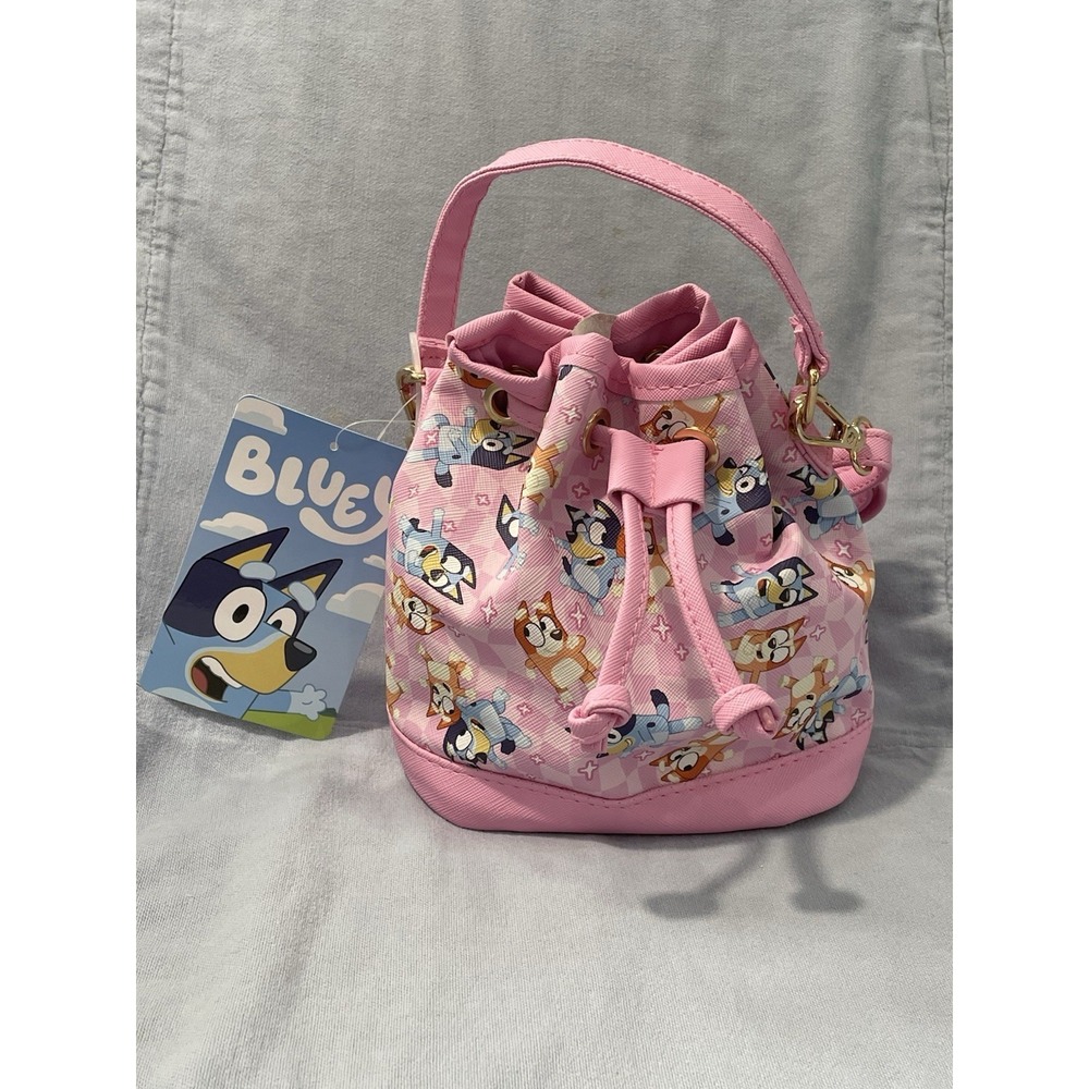 NEW‎ Disney Ludo Bluey & Bingo Mini Pink Crossbody Bucket Drawstring Purse Strap